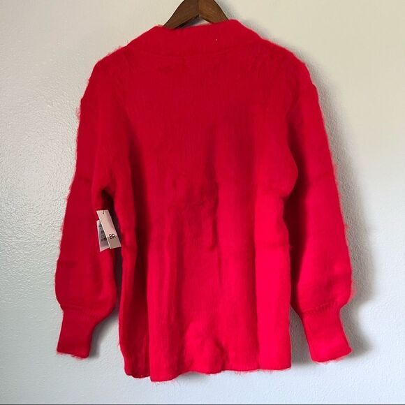 NWT BP Women’s Deep V-neck Fuzzy Tunic Sweater In Red Poinsettia Size S - Picture 3 of 5